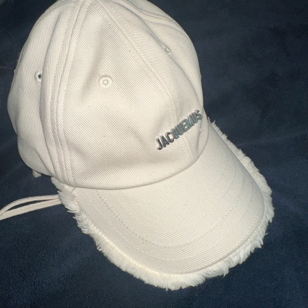 Jacquemus Cream Textured Cap